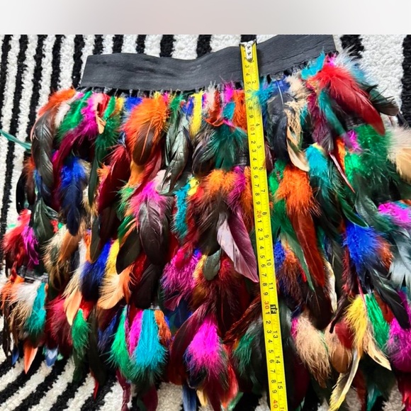 Colorful Feathered Women's Skirt - Picture 4 of 6